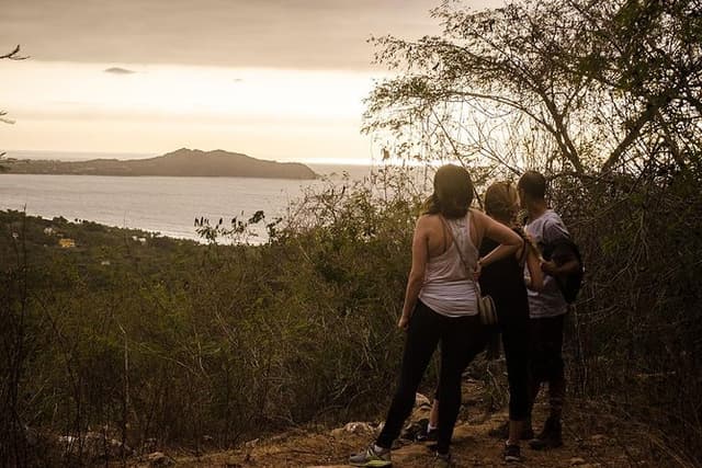 Monkey Mountain Hike