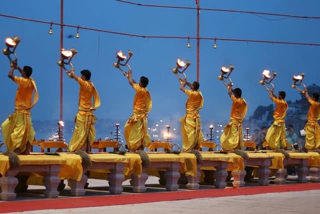 Explore Varanasi’s heritage