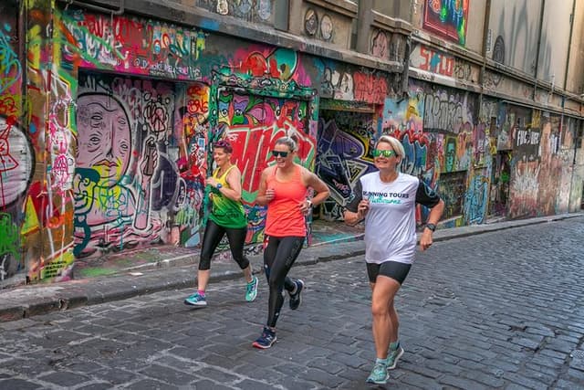 Melbourne Running Tour: Laneways, Street Art & Coffee