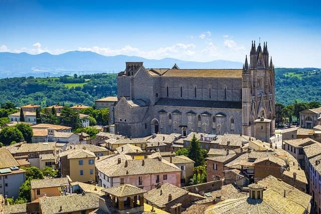 Orvieto Private Walking Tour