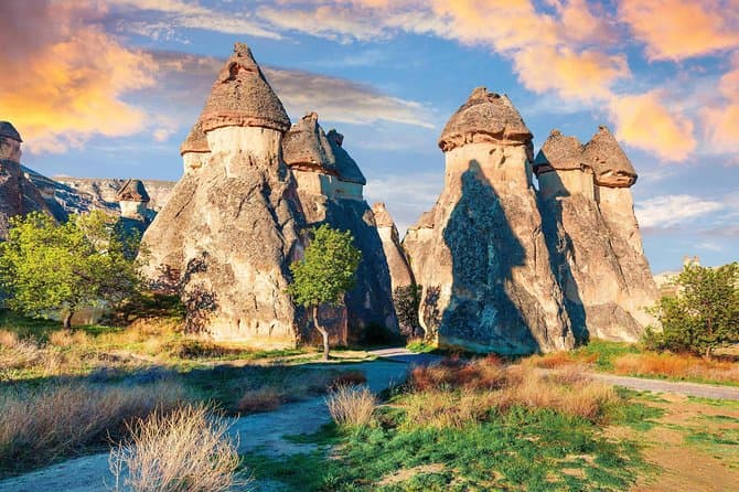 Cappadocia Tour in Kayseri: Balloon & Fairy Chimneys