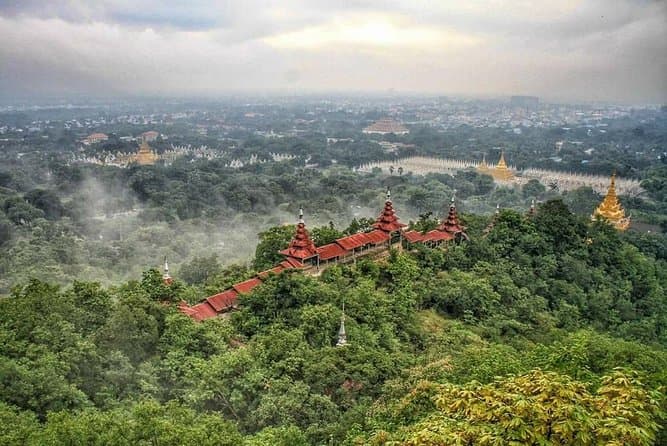 Best Amarapura, Sagaing, Mingun & Ava Tour in Mandalay