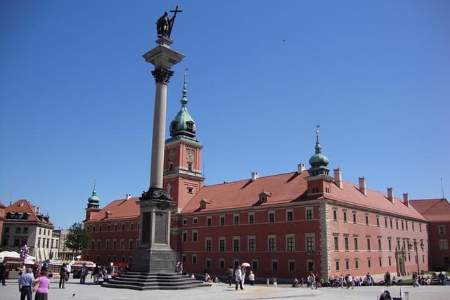 Warsaw Highlights of Old & New Town Private Guided Tour