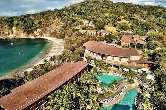 Private Shuttle From Liberia Airport To Hotels in Papagayo