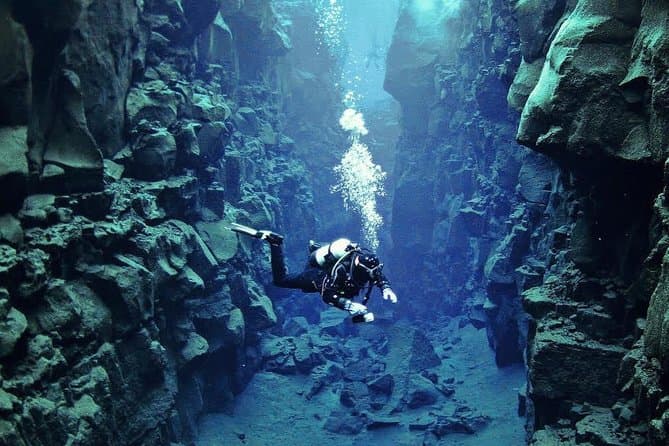Compare Top Silfra Dive Tours