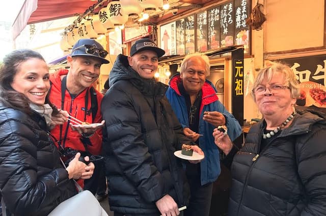Tsukiji & Asakusa Local Food Tour in 1 Day, Licensed Guide