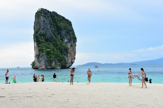 Private 4 Island Speed Boat Tour from Krabi