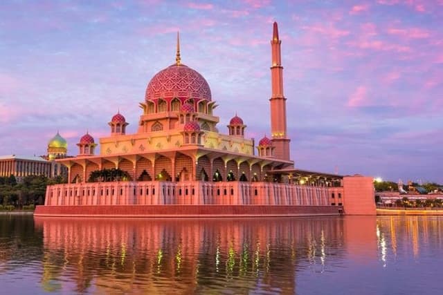 Putrajaya Full Day City Tour