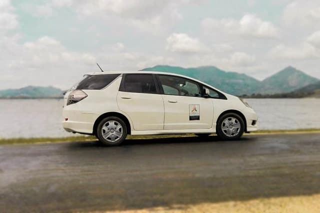 Jaffna (JAF) Airport to Matale City Private Transfer