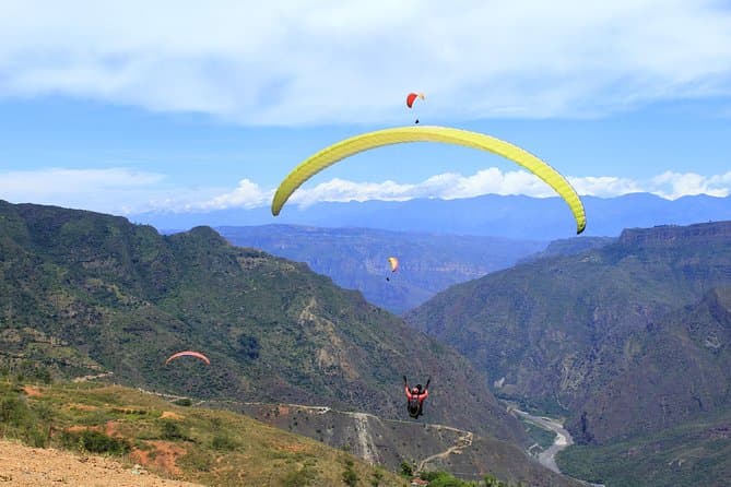 Best Paragliding Adventures in Chicamocha Canyon, San Gil