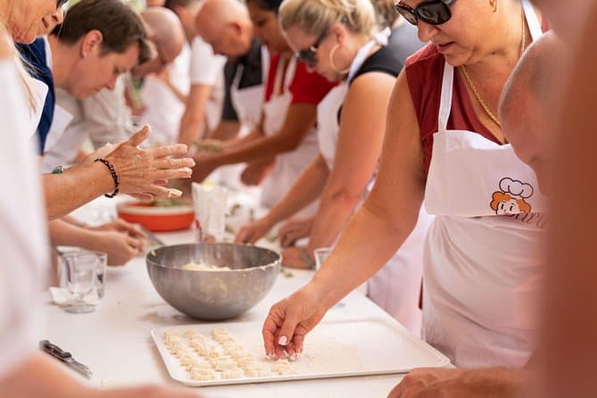 Compare Top Siena Cooking & Cultural Tours