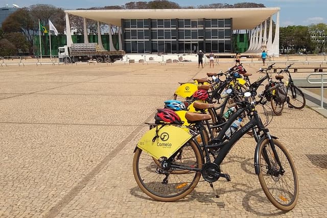 Bike Tour of the 4 Scales of Lucio