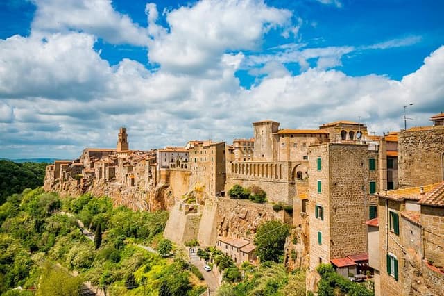 Civitavecchia: Tuscany Full-Day Guided Trip w/Wine Tasting