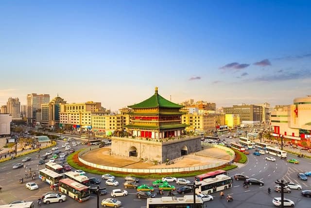 Xian Half Day Native Tour by Subway with Guide
