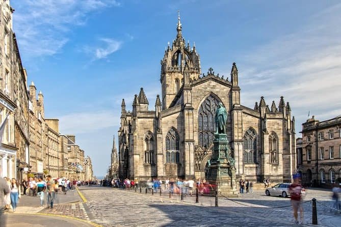 Compare Best Inverness Tour Operators
