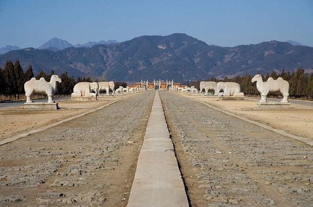 Huangyaguan Great Wall and East Qing Tomb Self-guide Tour with Private Driver
