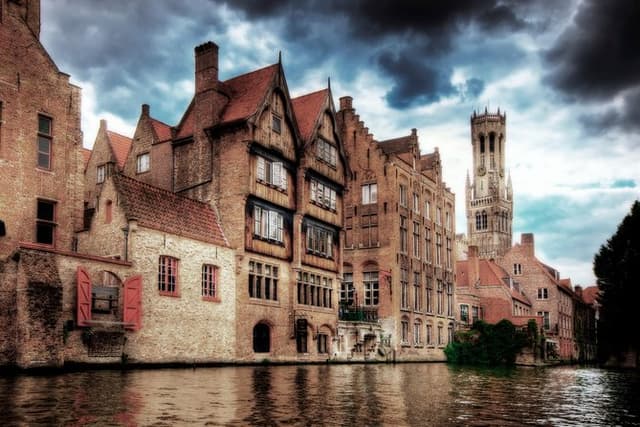 Historical Walking Tour: Legends of Bruges