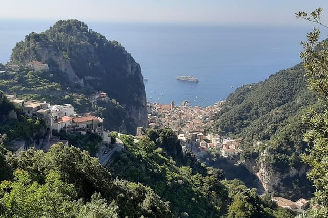 Amalfi, Valle delle Ferriere Oriented Nature Reserve
