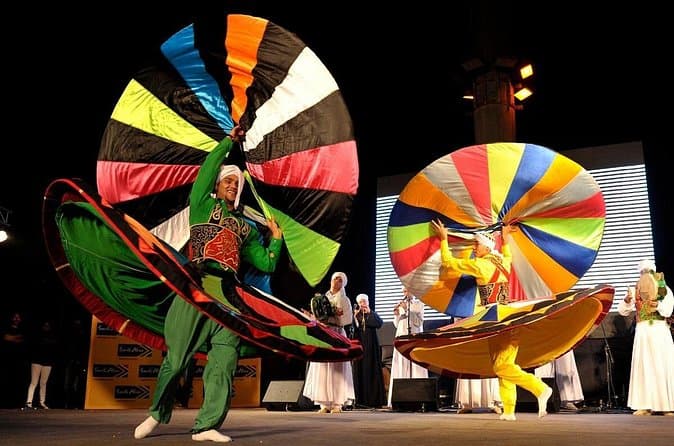 Best Tanoura Shows in Cairo Compared