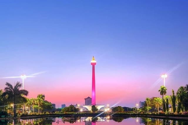 Jakarta Private Customized Full Day Tour