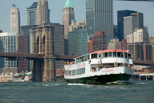 Circle Line: 2.5hr - Complete Manhattan Island Cruise