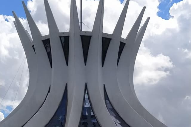 Brasília : Regular City Tour in Van (3h)