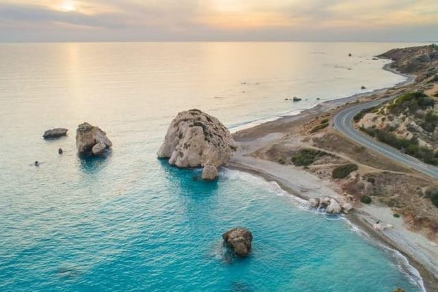 Full Day Tour in Paphos: Trip To The Past