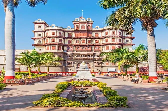 Authentic Indore Walking Tour: Explore Heritage & Food