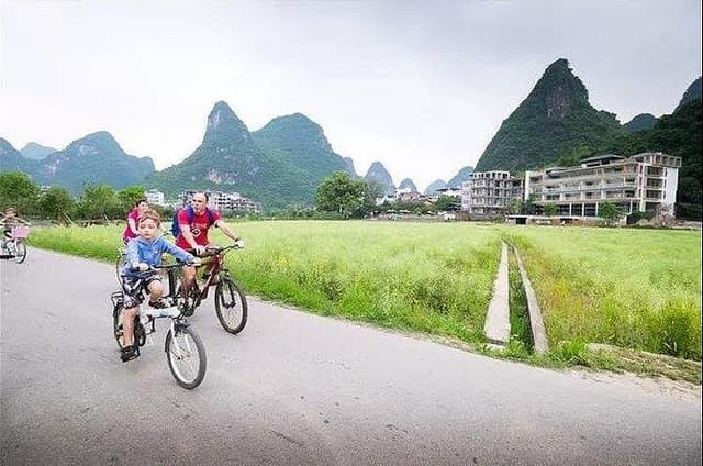 Nature and Li River Private Day Tour