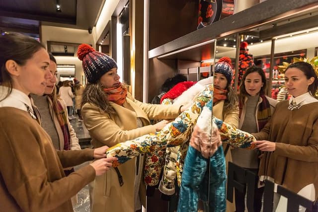 Fun London Shopping Tour