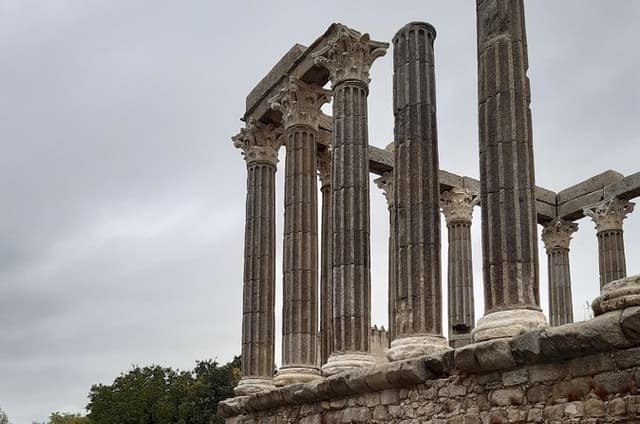 Private Tour of the History of Évora