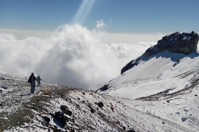 Book Top Iztaccihuatl Volcano Day Trips