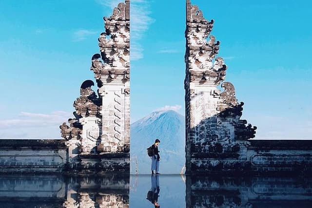Heaven Gate Lempuyang Tour