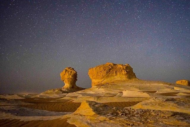 White Desert 2 Nights and 3 Days Tour.