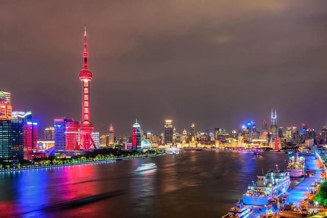 Shanghai Private Tour with Jinmao Tower, Huangpu River Cruise