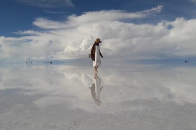 Magical Uyuni Salt Flats: Walk on Mirrors & Capture Infinity