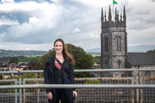 Small Group Cliffs of Moher and Castle Tour from Dublin