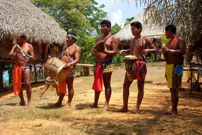 Unforgettable Chagres River Rafting & Jungle Tours