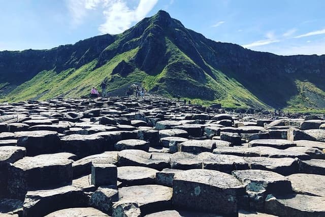 Giant's Causeway Luxury Private Day Tour