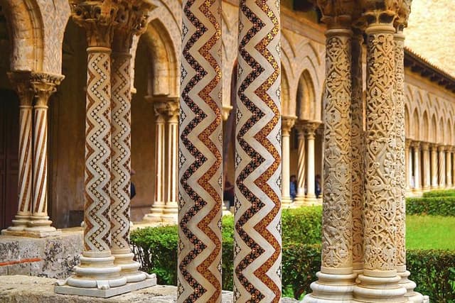 Half day Monreale and Catacombs tour