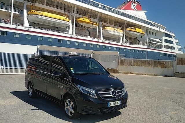 5-HOURS PRIVATE Sightseeing Tour of the Provence from La seyne, Toulon cruisesl