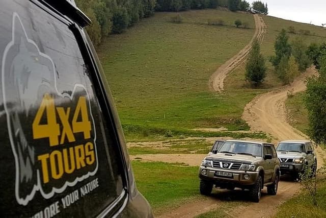 4x4 Nature Tour in Land of Dracula - 1 day