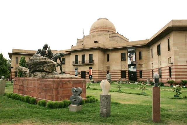 Delhi Museums Exploration Tour
