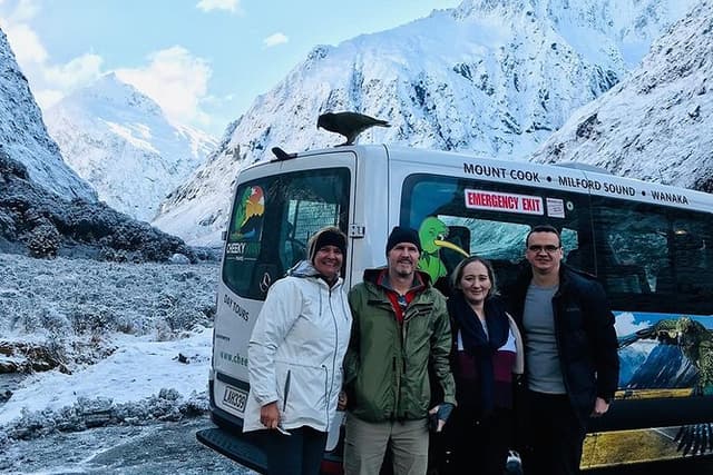 Cruise Milford Small Group Day Tour from Queenstown