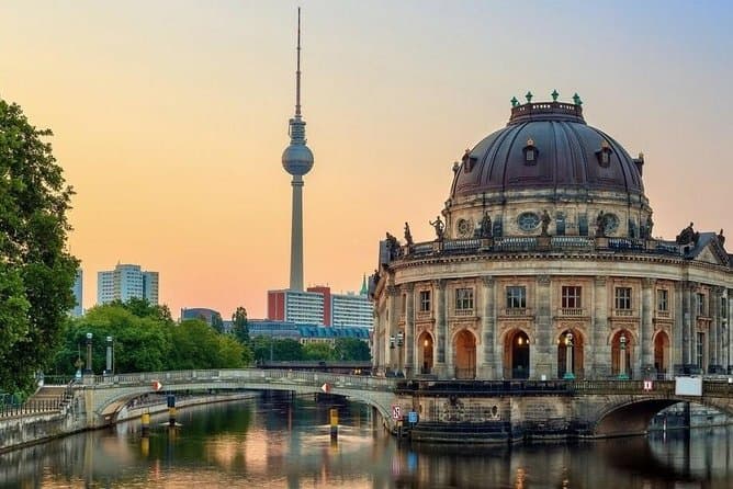 Berlin to Sachsenhausen Excursion