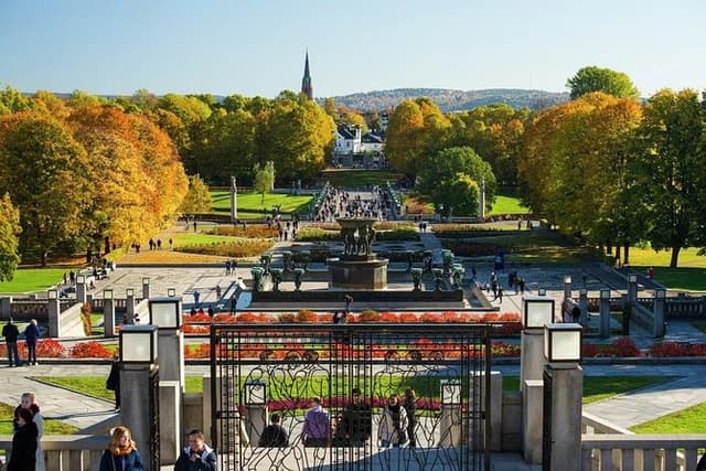 Join-in Shore Excursion: All-Highlights of Oslo