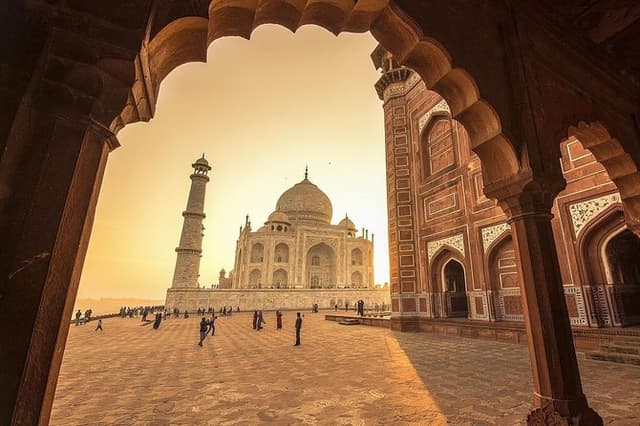 Skip The Line:Taj Mahal & Keoladeo National Park Tour From Jaipur