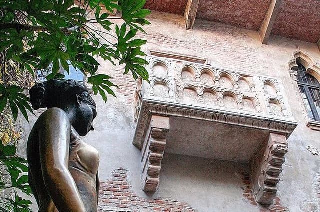 An original walk in Verona, on Shakespeare's footsteps