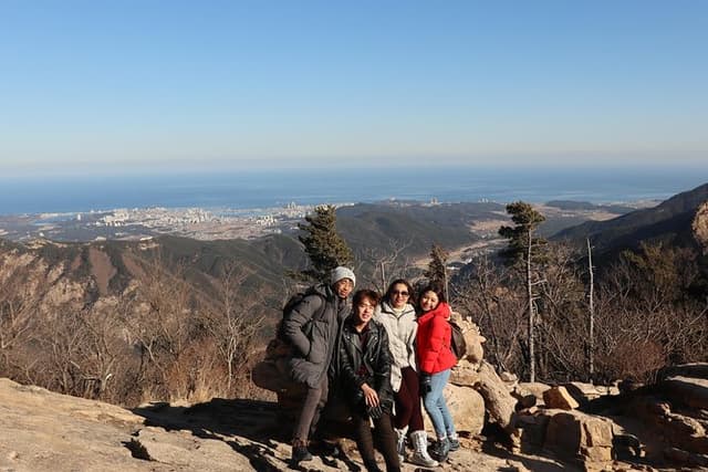 Exclusive Private Trip to Mt Seorak & East Sea!!