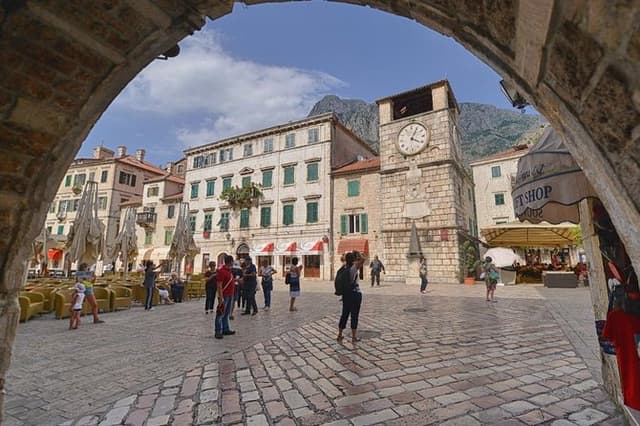 Kotor Walking - "Group Tour"